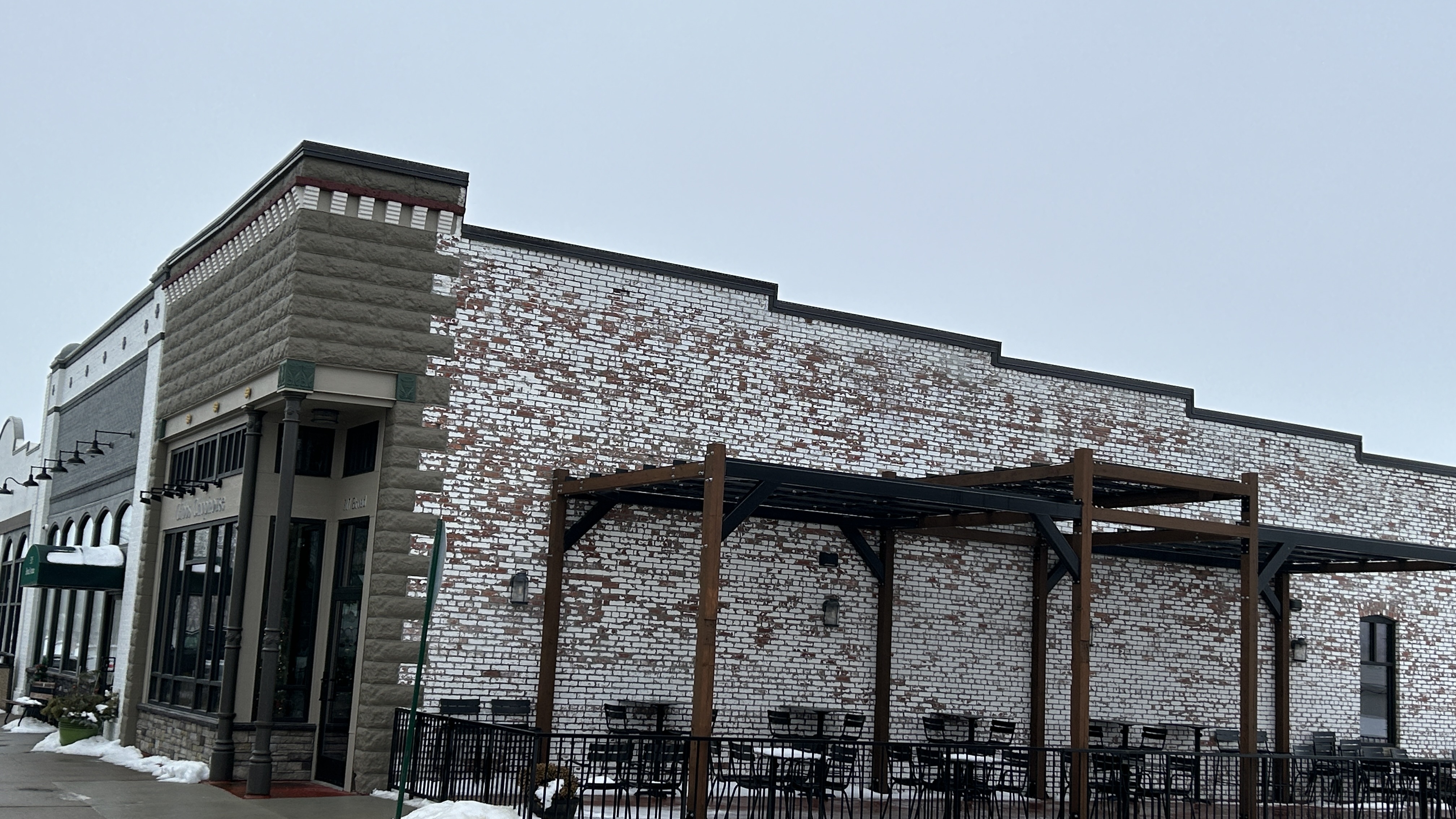 Gibbs Chophouse interior dining room